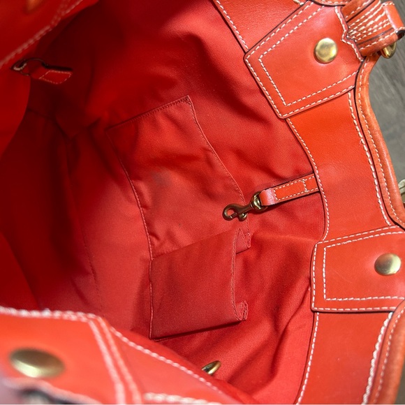 Coach Straw Tote - Picture 12 of 15